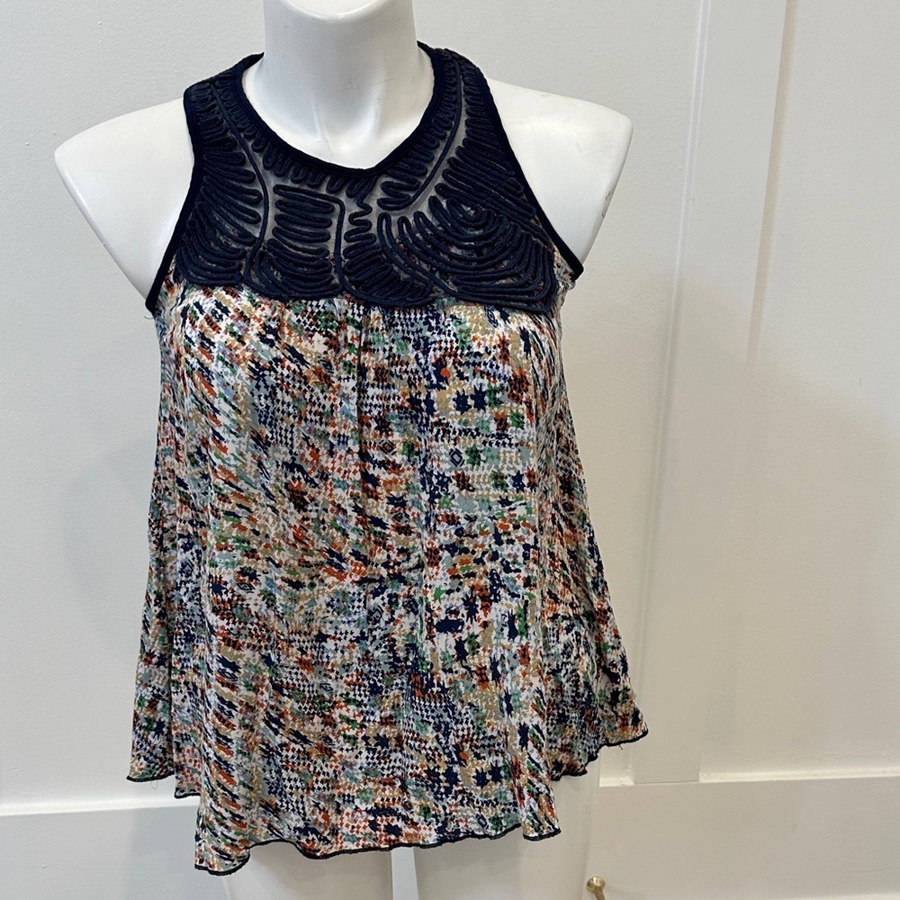 Anthropologie Hazel Boho Printed Crochet Detail Sleeveless Blouse Size L